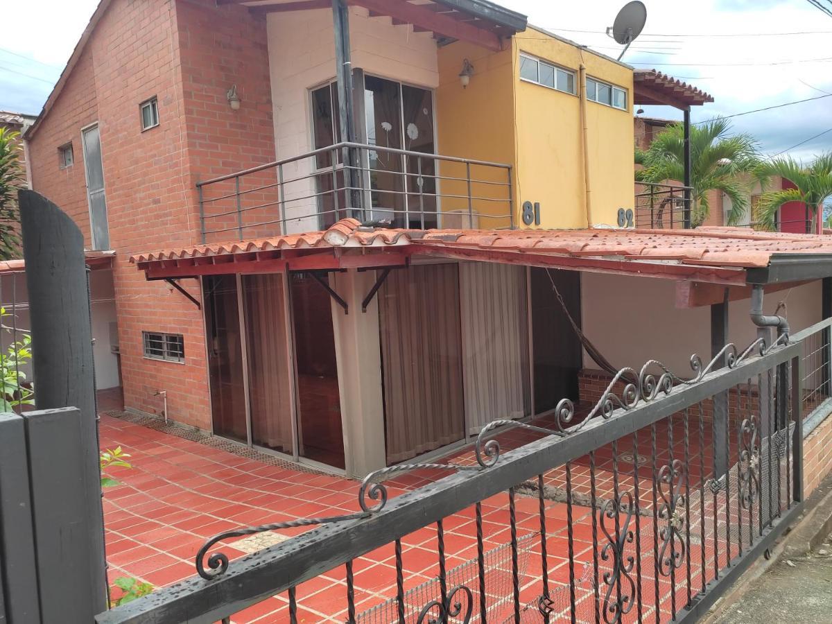Con Aire Acondicionado Holiday home *